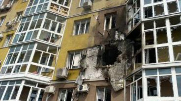 У Воронежі дрон врізався у житловий будинок
