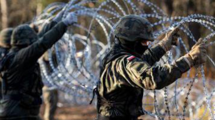 Польща направила додаткові сили для охорони кордону з Білоруссю