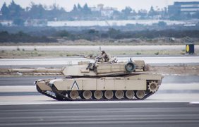 ЗСУ отримають перші 10 танків Abrams у середині вересня - Politico