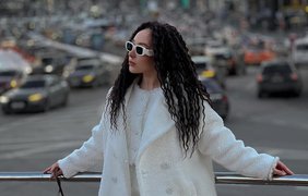Хотіла змінити імідж: українська співачка втратила волосся після походу до популярного салону в Києві