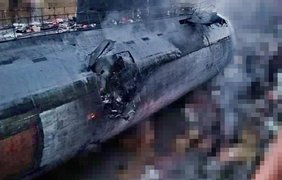 Опубліковані фото російської субмарини "Ростов-на-Дону" після ракетного удару по Севастополю