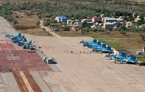 У Криму під масштабний удар потрапив аеродром "Саки" - джерела