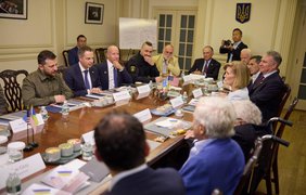 Зеленський обговорив з Блумбергом та іншими американськими мільярдерами відновлення України