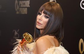 "Це мій родич": Ані Лорак розповіла про стосунки із Кіркоровим