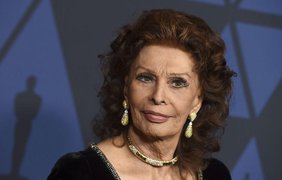 Софі Лорен потрапила у лікарню