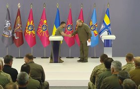 Зеленський представив воєноначальникам нового міністра оборони Рустема Умєрова (відео) 