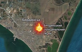 У Бердянську біля "виборчої дільниці" окупантів пролунали потужні вибухи