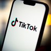 Єврокомісія перевірить TikTok, YouTube та Snapchat через загрозу пропаганди