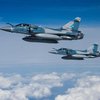 Макрон передав Україні перші Mirage 2000: на що здатні французькі винищувачі