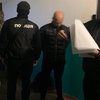 Поліція затримала "смотрящого" за Уманським районом і начальника колонії за "сходку" (відео)