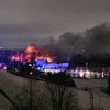 У столиці Литви вантажний літак упав на житловий будинок
