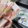 Курс рубля знову падає: долар на біржі піднявся вище 108 рублів