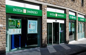 Найбільший банк Італії Intesa Sanpaolo обмежить прийом платежів у євро з росії