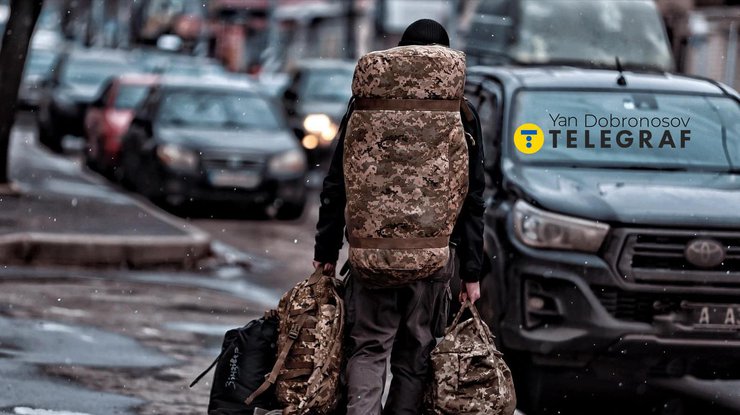 Добровольців прирівняли до військових