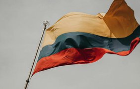 Литва перевірить 18 тисяч білорусів, які проживають у країні