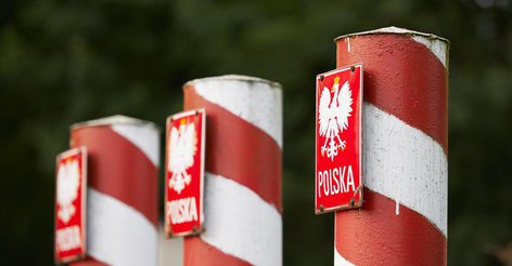 Польські фермери на двох пунктах пропуску не випускають вантажівки з України - ДПСУ