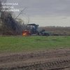 На Херсонщині тракторист загинув через російську міну