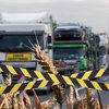 Польські фермери відновили блокаду пункту пропуску "Угринів-Долгобичув"