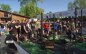 "Київ незламний": у столиці відбулися змагання стронгменів
