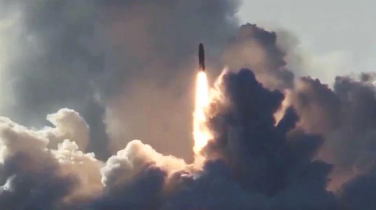 Запуск ракети "Булава" у 2018 році