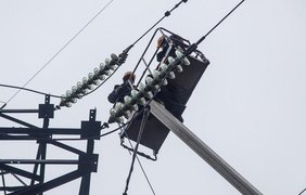 У Києві та низці областей ввели екстрені відключення світла