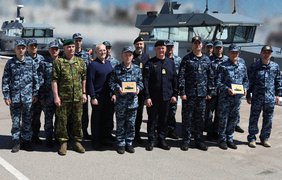 На переданих Естонією катерах "Ірпінь" та "Рені" підняли прапори ВМС України