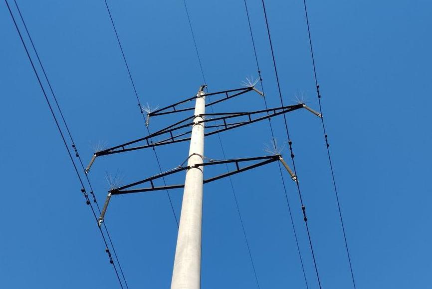 "Укренерго" повідомила, що 23 травня графіки відключення електроенергії будуть діяти для промислових і побутових споживачів по всій країні протягом усього дня