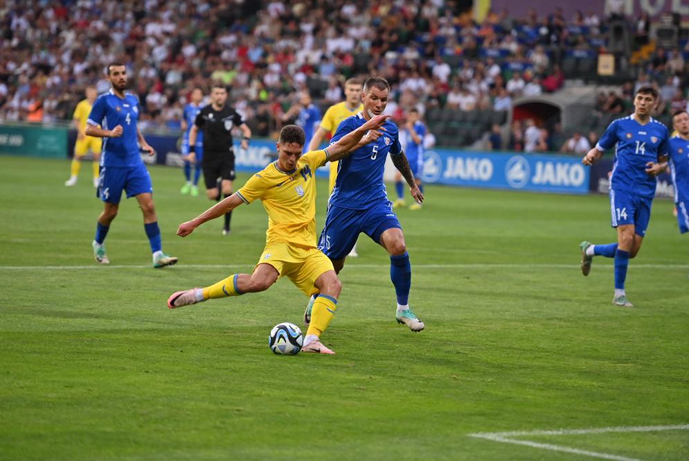 Україна розгромила Молдову (4:0) в заключному товариському матчі перед стартом чемпіонату Європи з футболу.