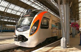 Потяги з України до Польщі курсуватимуть зі змінами: новий розклад руху