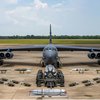 Американські стратегічні бомбардувальники B-52H залишили Європу