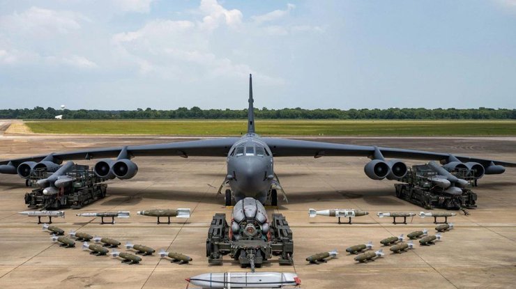 Бомбардувальник B-52H