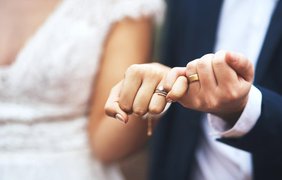 Перша пара одружилася в "Дії": Мінцифри показало, як це відбувається (відео)