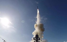 В Азовському морі чергує два ракетоносії, які мають 16 "Калібрів" - Плетенчук (відео)
