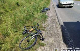 На Львівщині водій збив трьох велосипедисток збірної України