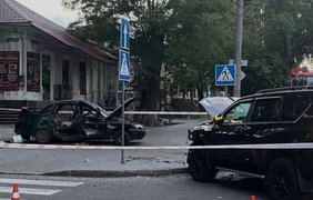 В Миколаєві зіткнулись автівки: шестеро постраждалих, в тому числі діти (фото)