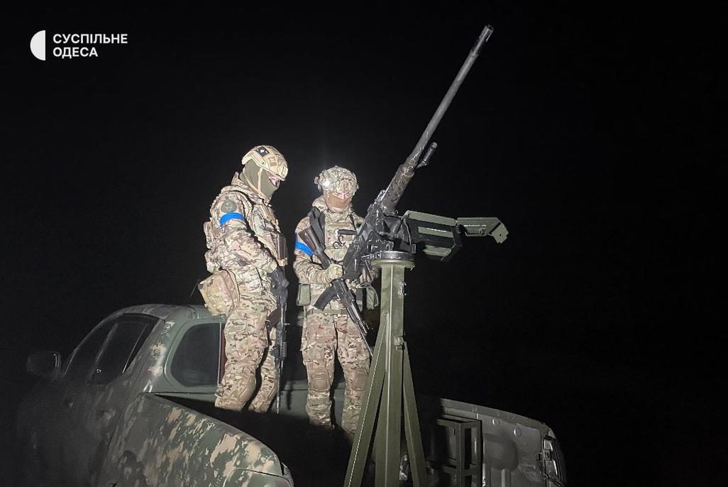 У ніч проти 6 червня сили протиповітряної оборони України збили 17 із 18 ударних безпілотників типу Shahed, якими російські окупанти атакували країну