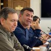 На публіці — мільйонер, а офіційно — приховує статки. Як модні луки дружини та елітне майно спровокували Миколу Тищенка