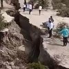 У мексиканській Тулі з'явилася семикілометрова тріщина у землі (фото, відео)