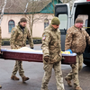 Загиблому воїну зрізали обручку в морзі