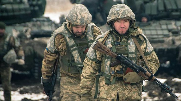 Військовослужбовці