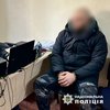 В Одесі затримали командира військової частини, який забирав у підлеглих третину зарплати