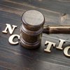 США запровадили санкції за корупцію проти угорського посадовця