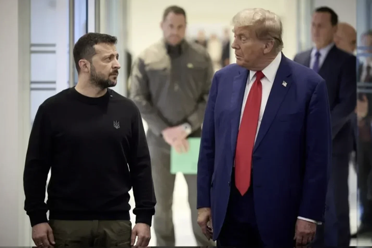 Україна очікує, що візит президента Володимира Зеленського до США відбудеться «у найближчу можливу дату в листопаді». Поїздка планується для завершення фінальних переговорів і узгодження позицій із президентом США Дональдом Трампом