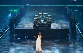 "Формула 1" показала нові автомобілі для сезону-2025