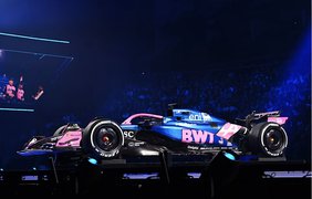 "Формула 1" показала нові автомобілі для сезону-2025
