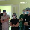 У Львові хірурги витягли зі шлунку дівчинки кілограмовий клуб волосся