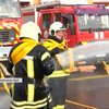 Поливали водою із пожежних рукавів: у Черкасах рятувальників провели на пенсію