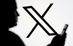 Ілон Маск заявив про "масштабну кібератаку" на платформу X