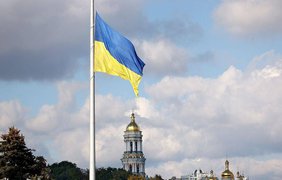 Погода в Україні різко зміниться: сунуть зливи, позначки на термометрах поповзуть вниз