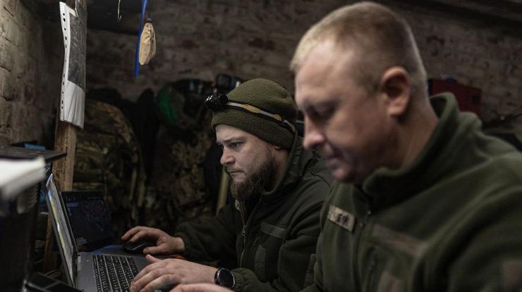 Військовослужбовці